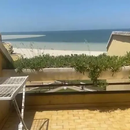 Se012 - Senigallia, Monolocale Fronte Mare Al Piramidi * Senigália